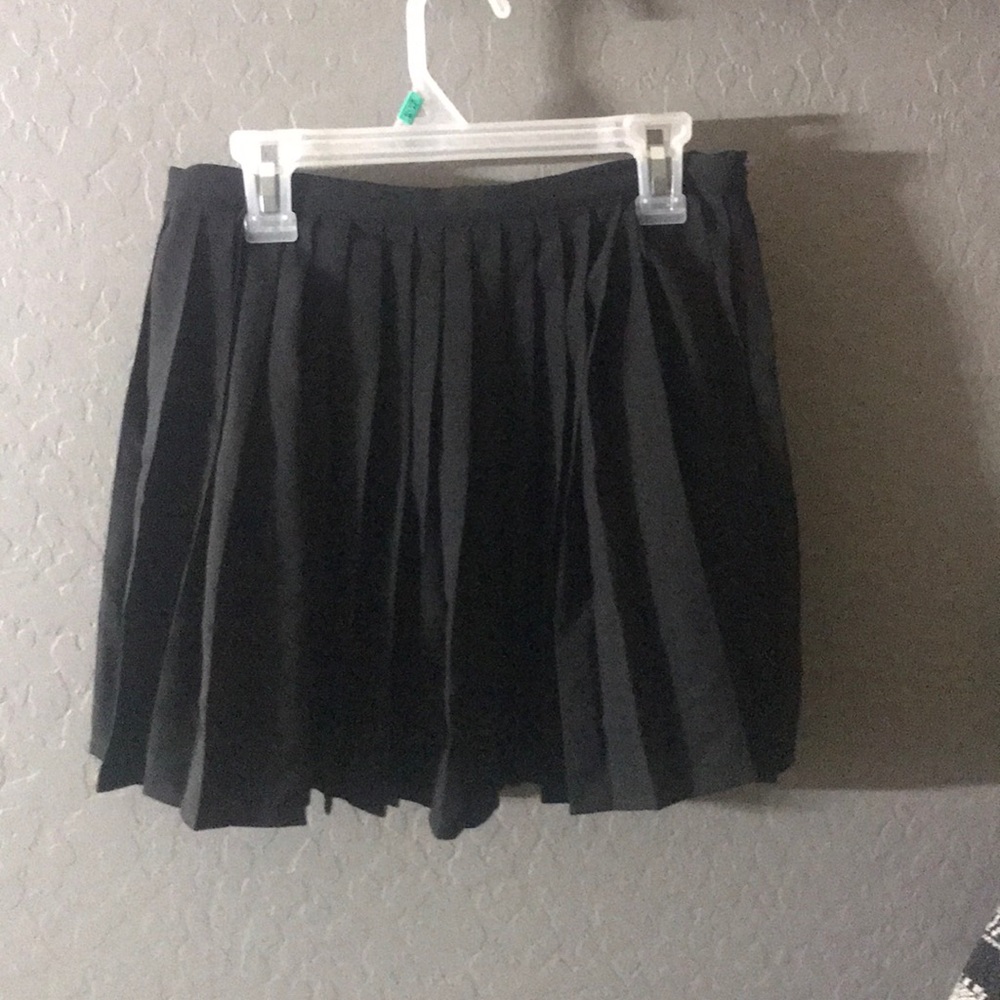 Pleaded high wasted skirt